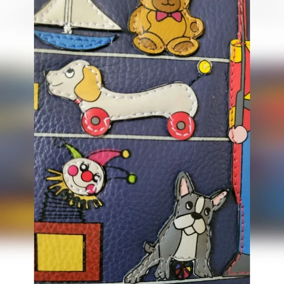 Mala Beaus The Toy Shop Midi Cross Body Bag - Picture 8 of 17